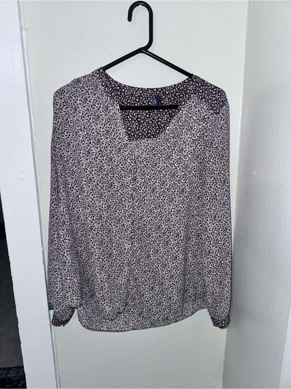 NYDJ Pink and Black Floral Long-Sleeve Blouse